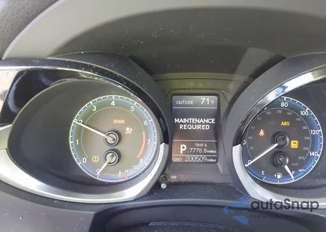 2016 Toyota Corolla S Plus z USA, uszkodzony, nr VIN 5YFBURHE5GP471028